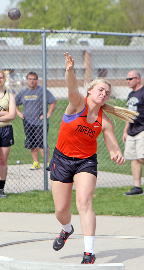 NBC shot put record