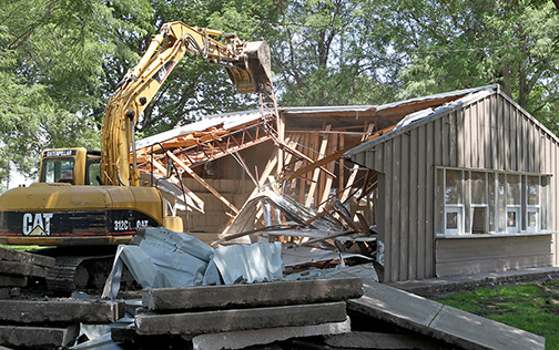 Pavilion being torn down